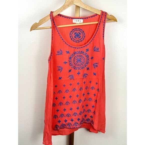 THML Red and Blue Sleeveless Boho Flowy Embroidered Tank Sz Med Petite EUC - Picture 1 of 7